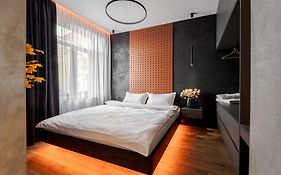 Mini-Hotel Near Les Kurbas Theatre